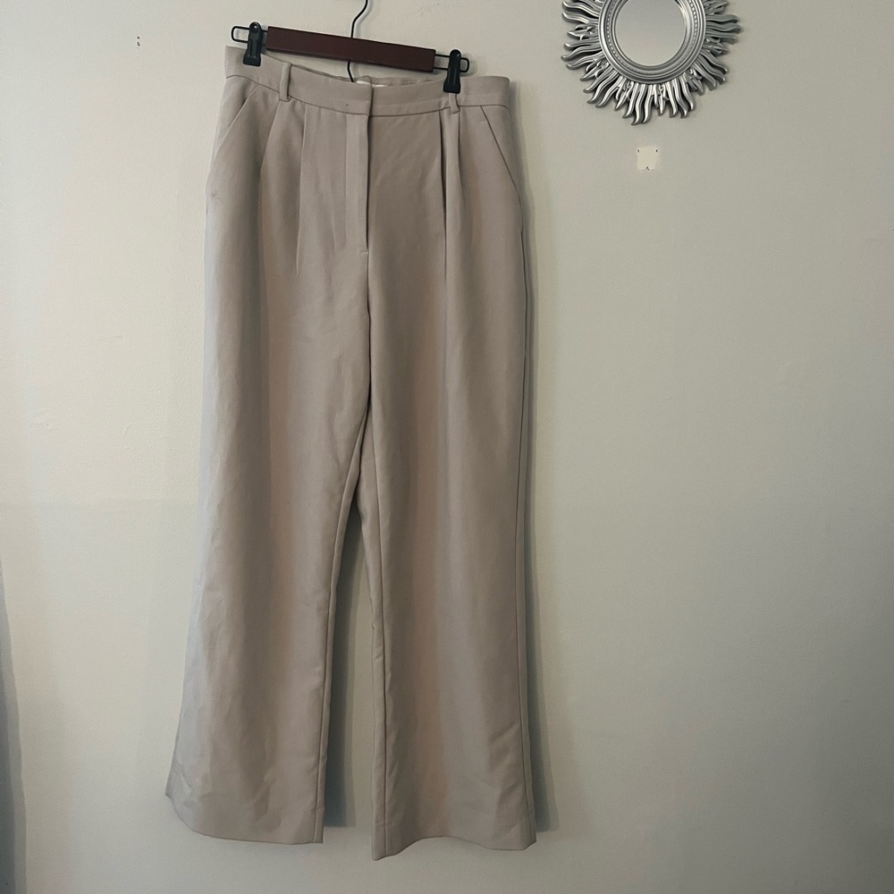 Abercrombie & Fitch Tan Wide Leg Pants with High-Waisted Design